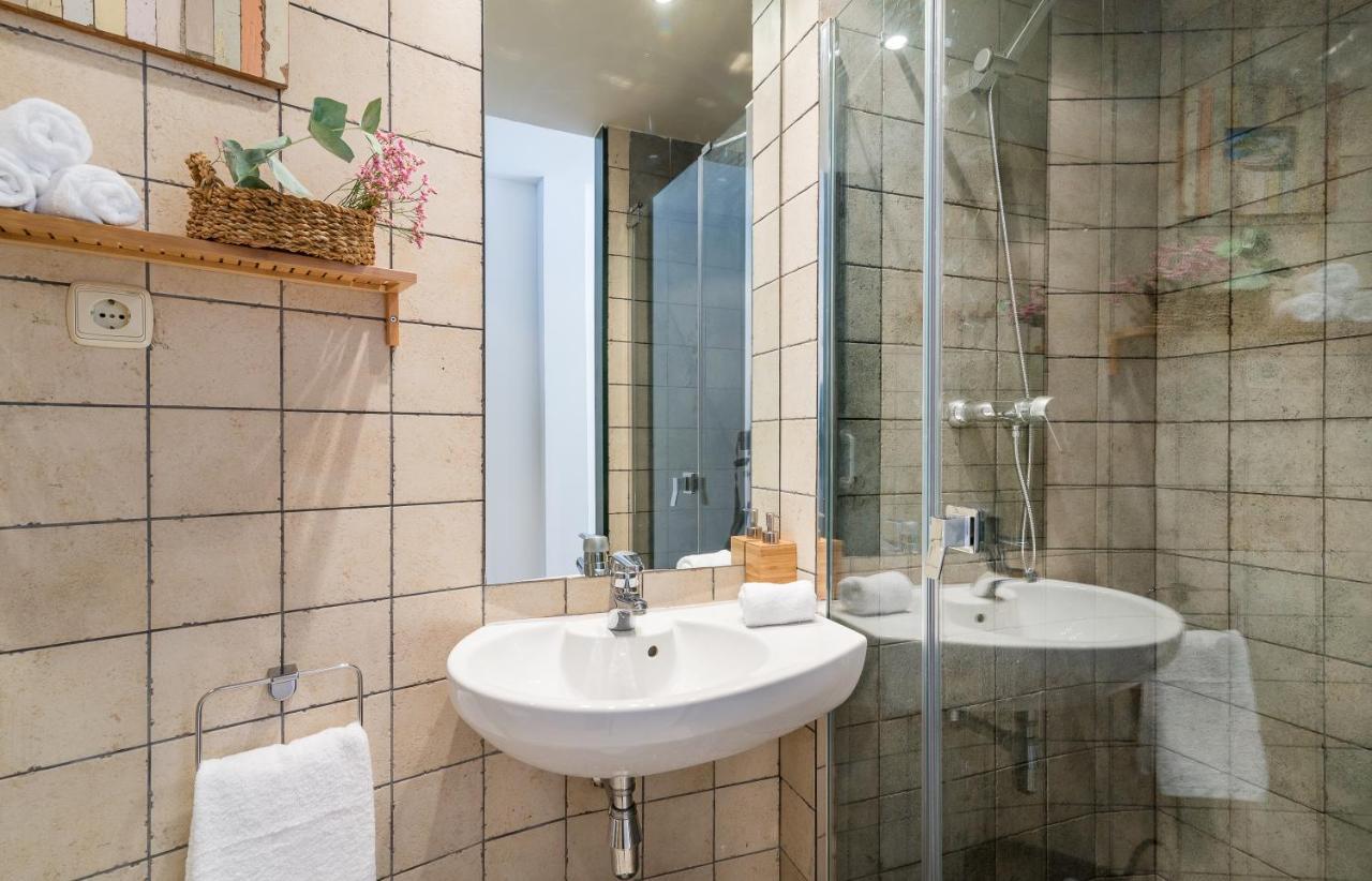 Beach Apartment In The Heart Of Tamariu Exterior photo